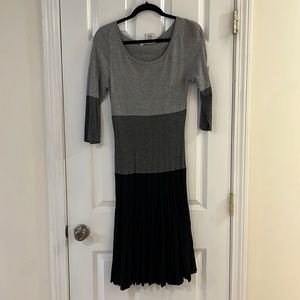 MAX STUDIO Sweater Dress